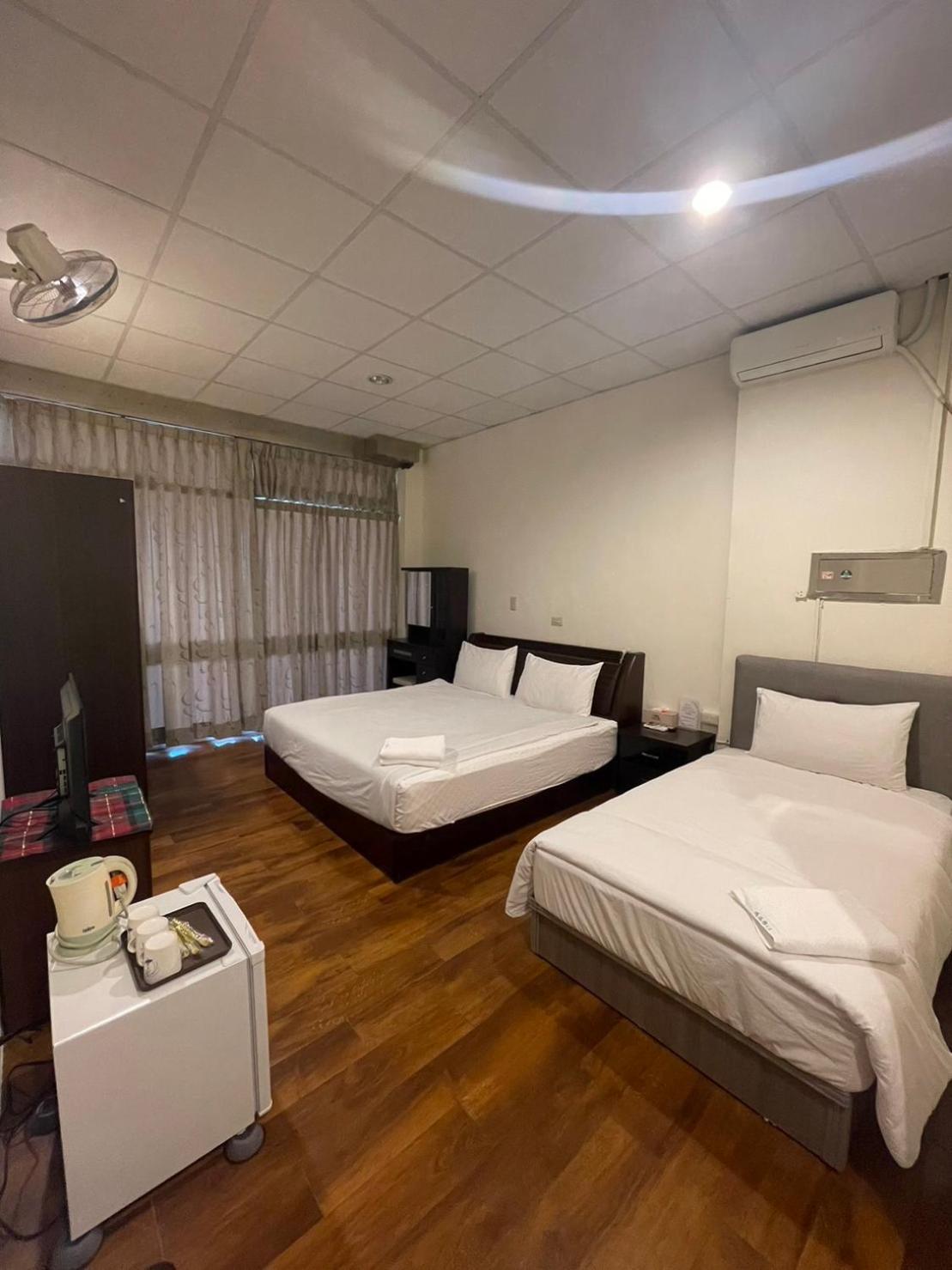 Malaya Guest House Putaj Kültér fotó
