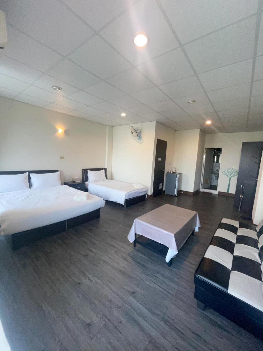 Malaya Guest House Putaj Kültér fotó
