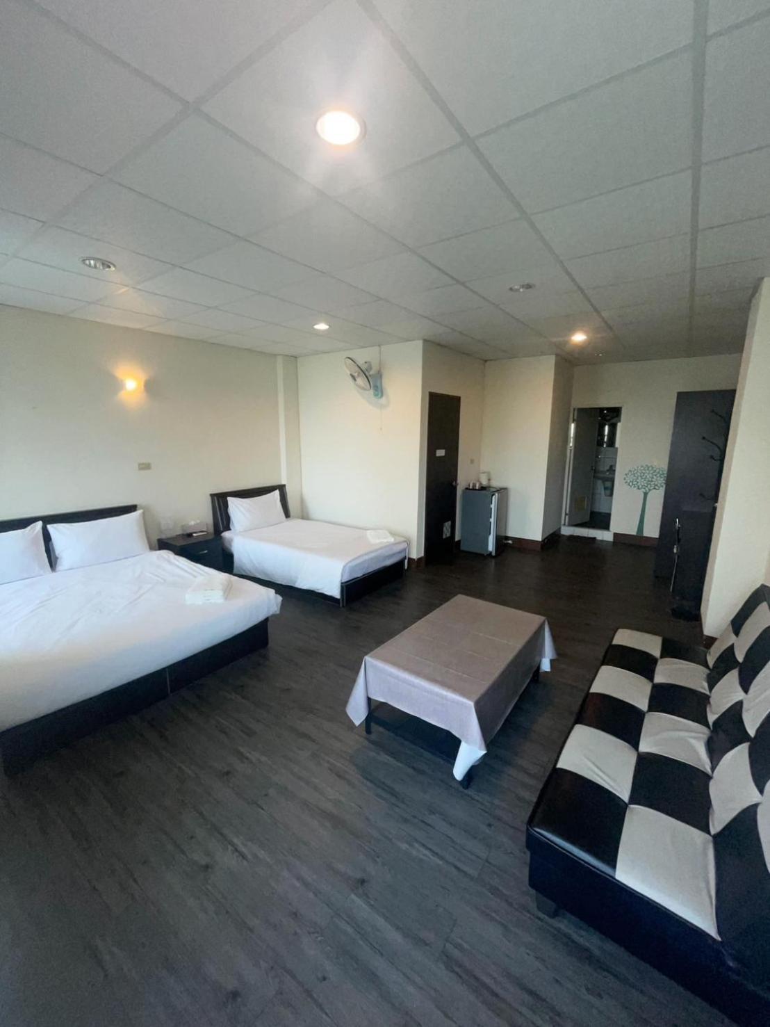 Malaya Guest House Putaj Kültér fotó