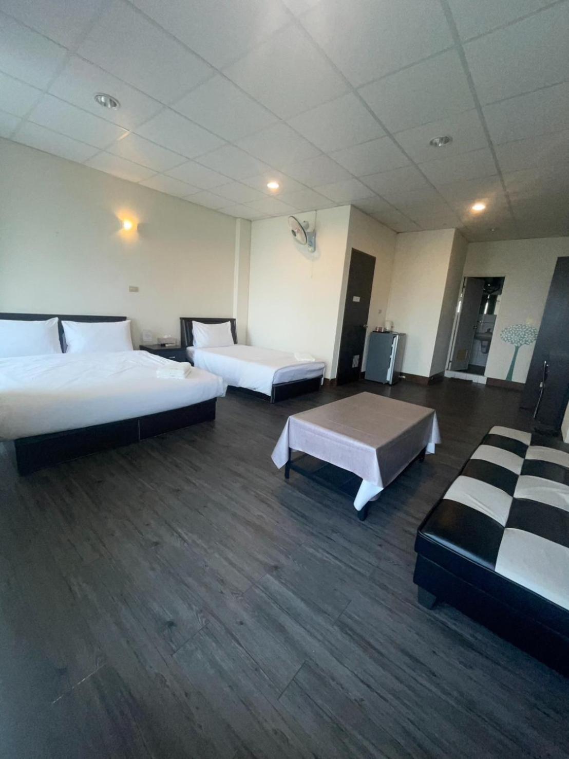 Malaya Guest House Putaj Kültér fotó