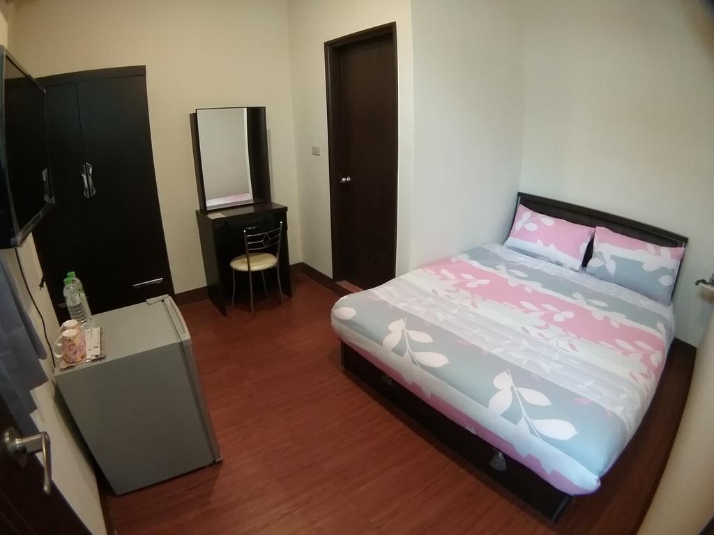 Malaya Guest House Putaj Kültér fotó