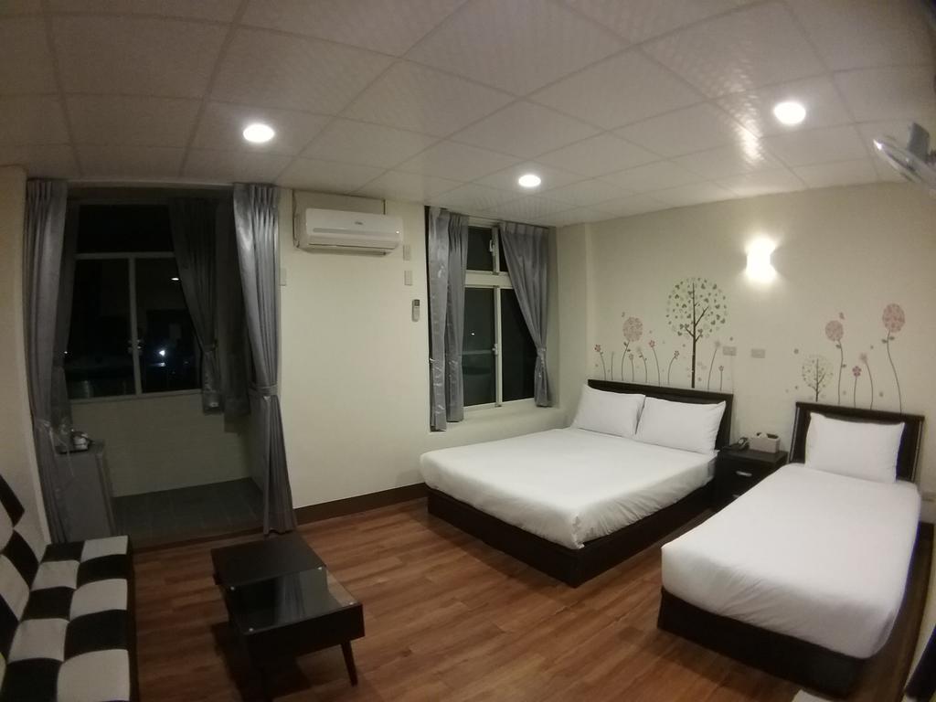 Malaya Guest House Putaj Kültér fotó