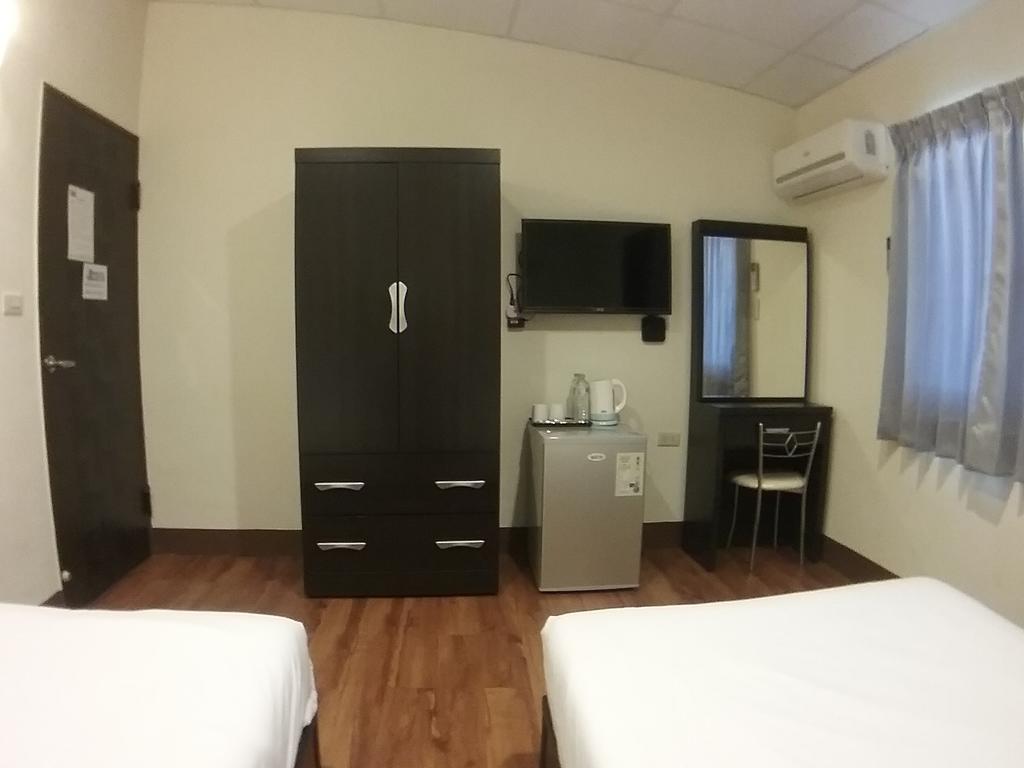 Malaya Guest House Putaj Kültér fotó