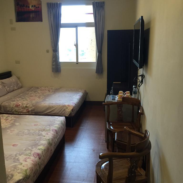 Malaya Guest House Putaj Kültér fotó