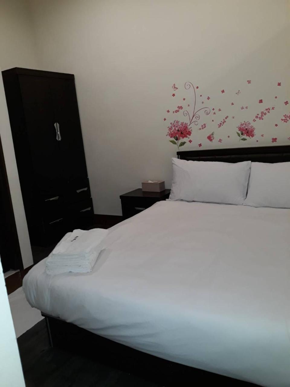 Malaya Guest House Putaj Kültér fotó