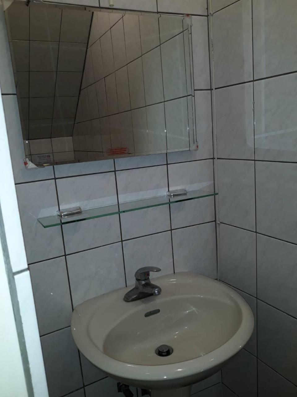 Malaya Guest House Putaj Kültér fotó
